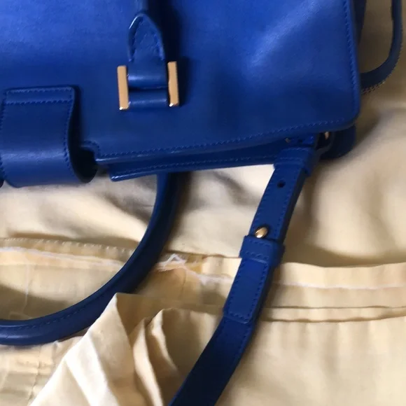 COPY - Ysl Cabas with free ysl wallet there’s two small stains inside ask first. - Picture 10 of 11